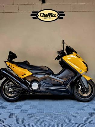 YAMAHA TMAX 
